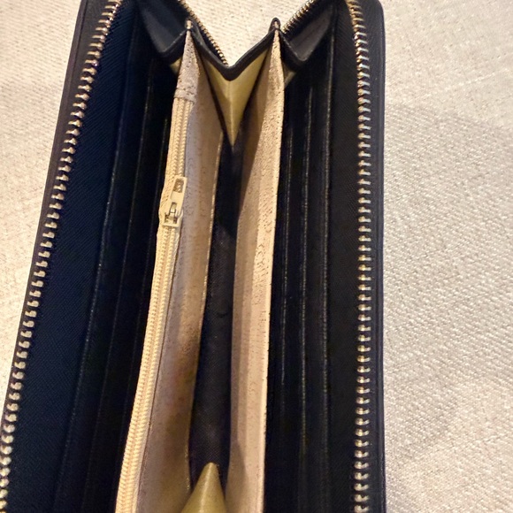 Michael Kors Black Zip-Around Wallet - Picture 7 of 7